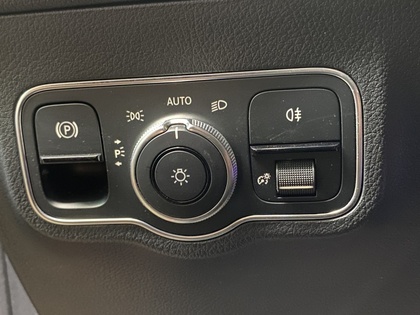 2021 Mercedes-Benz GLA - Image 29