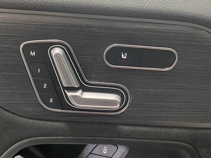 2021 Mercedes-Benz GLA - Image 30