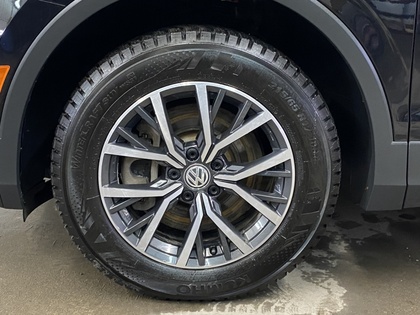 2021 Volkswagen Tiguan - Image 11