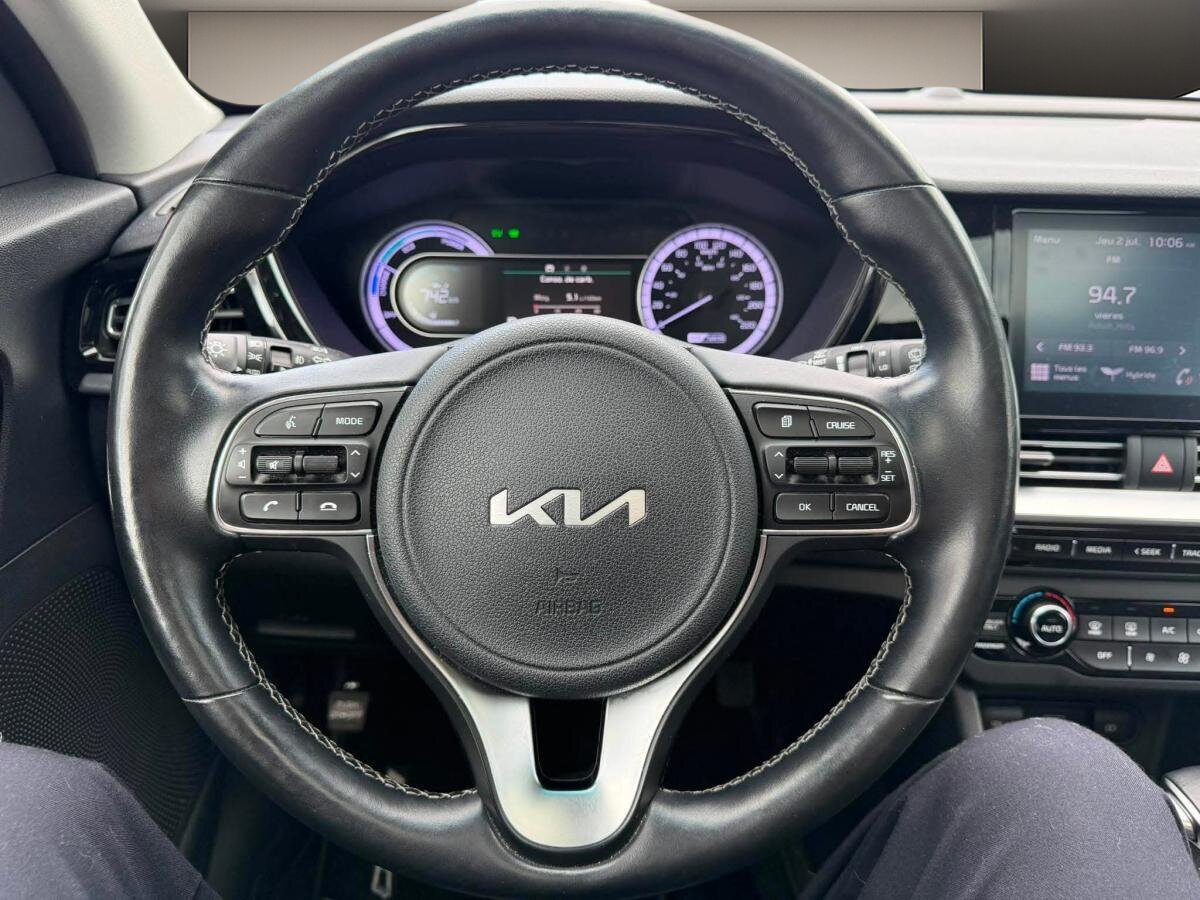 2022 Kia Niro HEV - Image 14