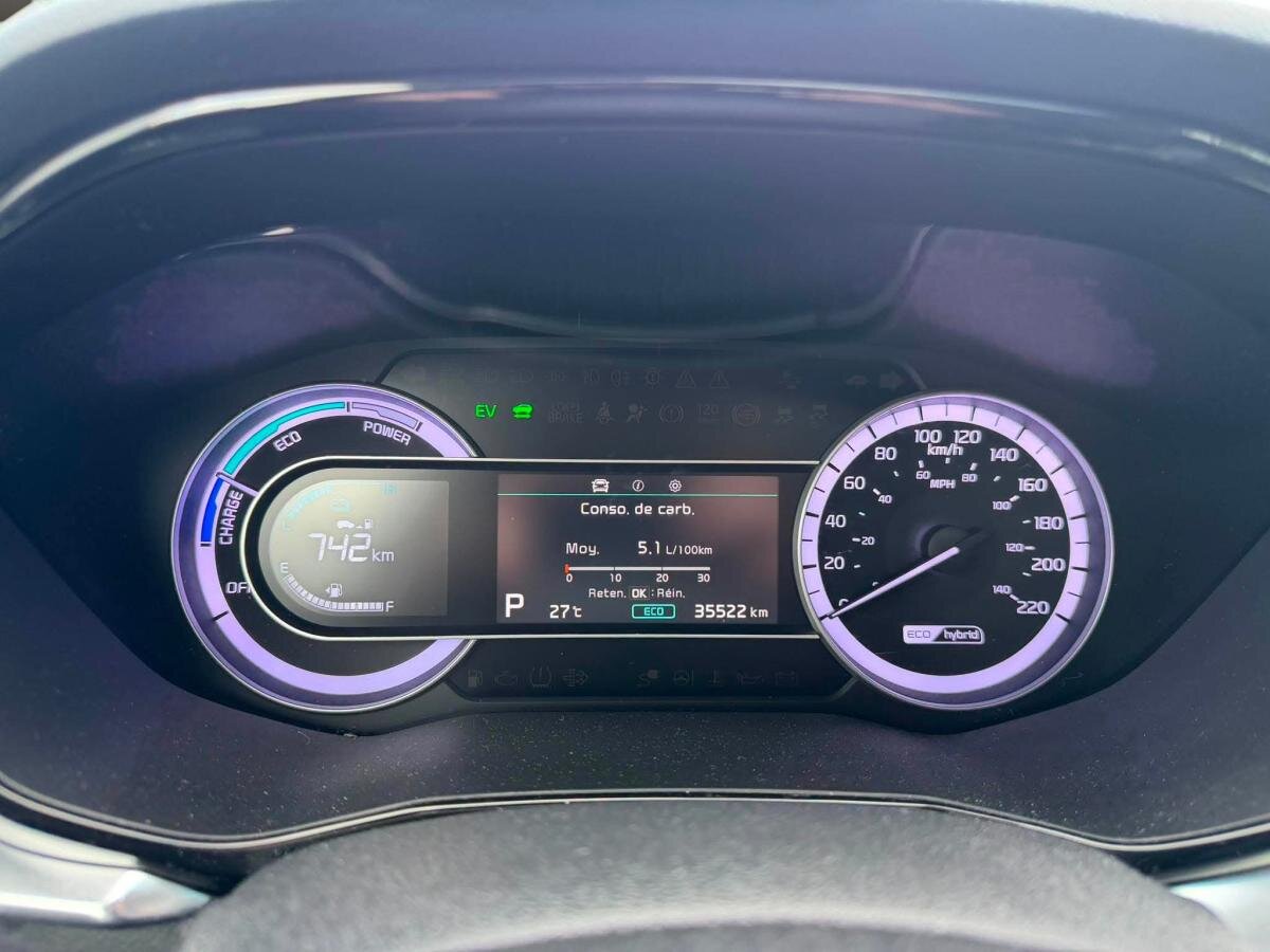 2022 Kia Niro HEV - Image 15