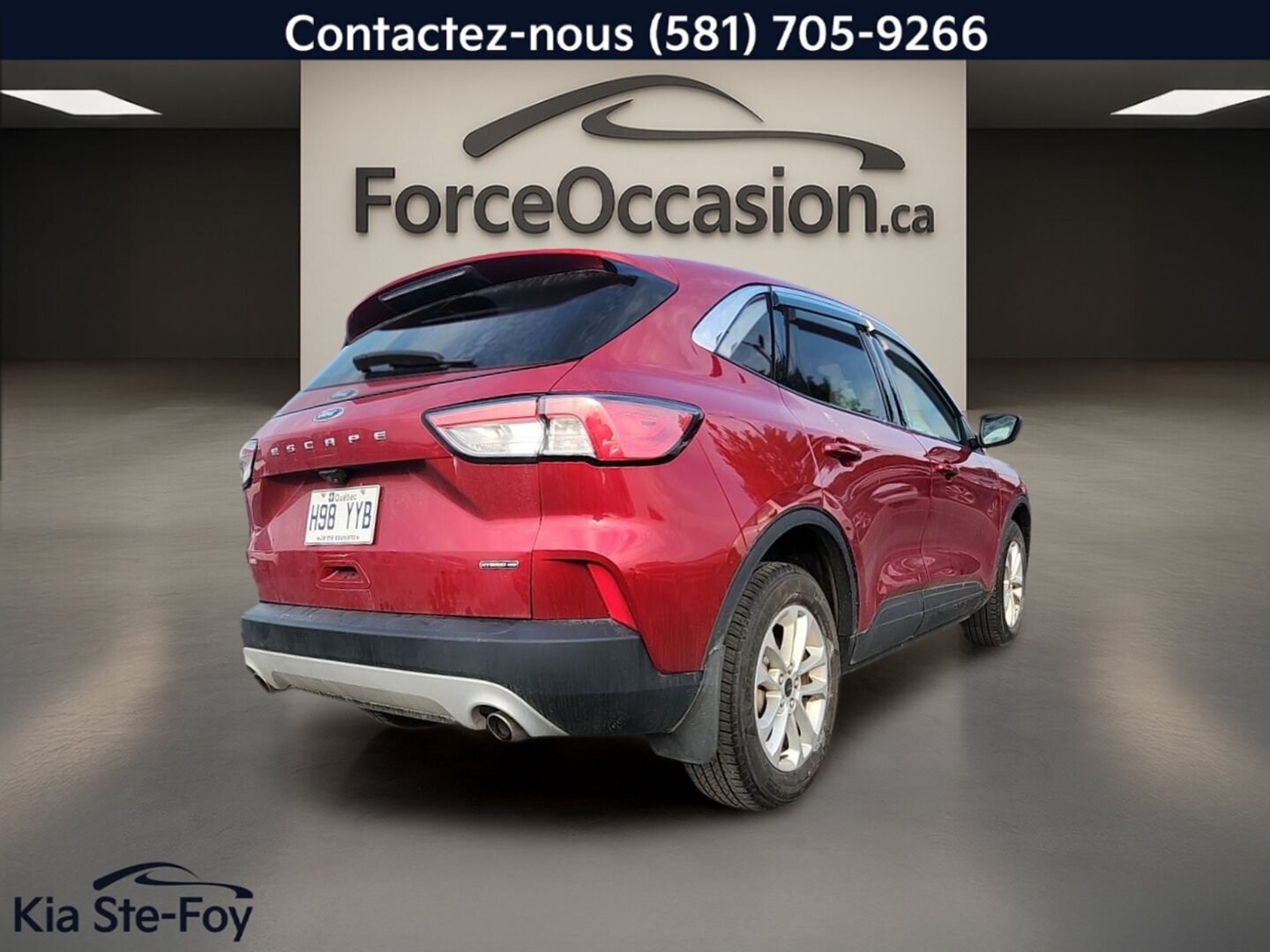 2022 Ford Escape - Image 3