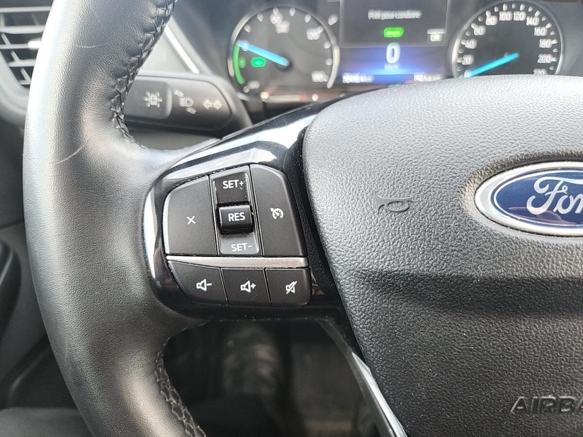 2022 Ford Escape - Image 10