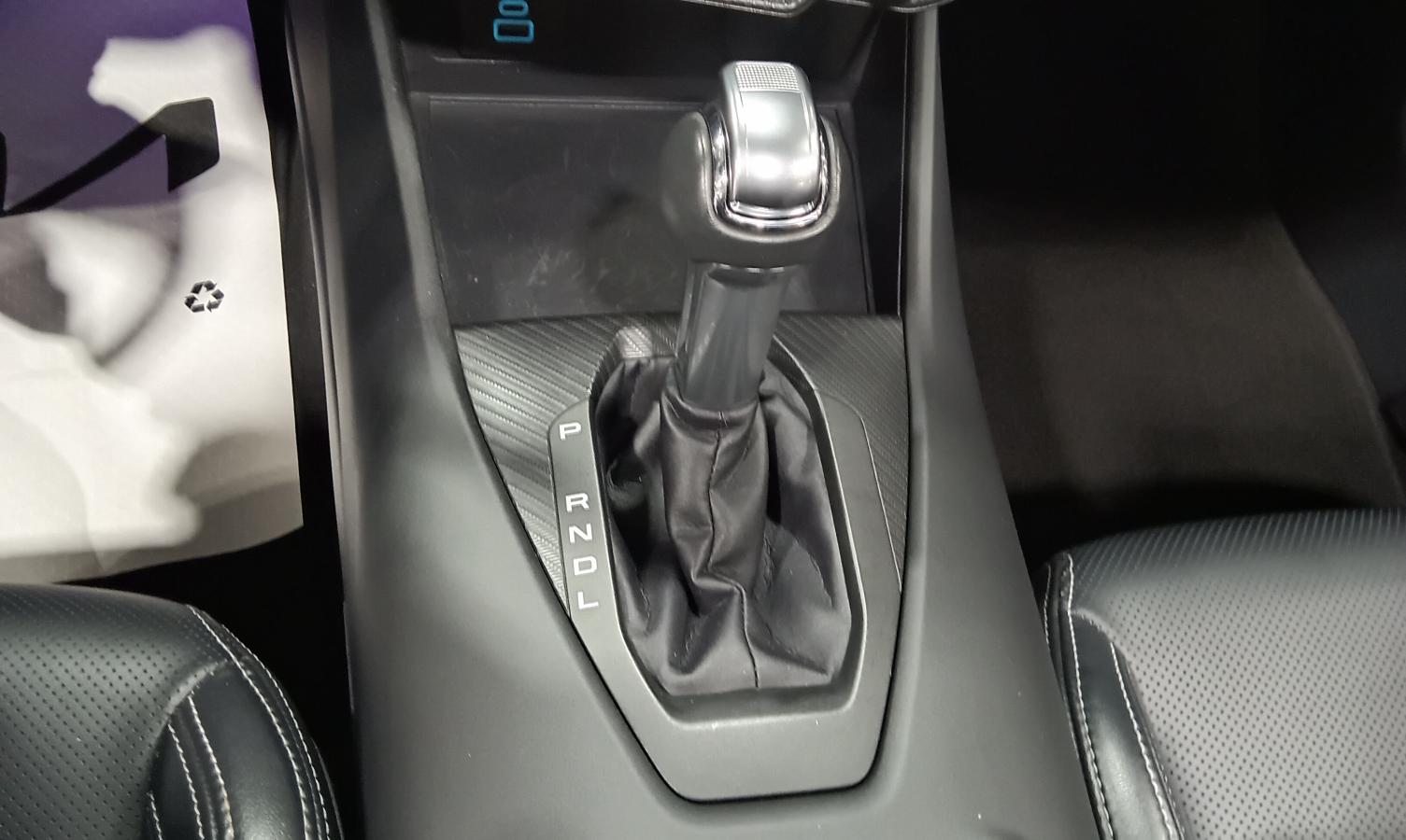 2025 Ford Mustang - Image 19