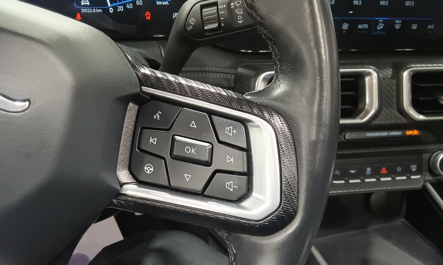 2025 Ford Mustang - Image 32