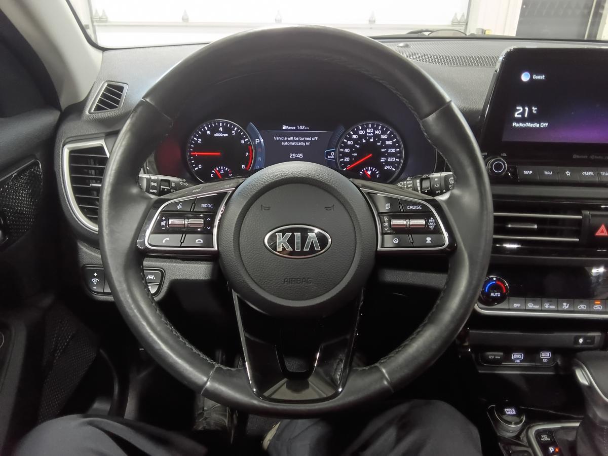 2021 Kia Seltos - Image 14