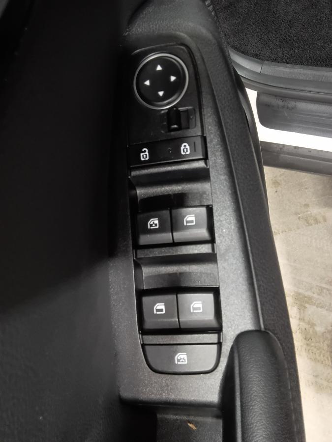 2021 Kia Seltos - Image 22