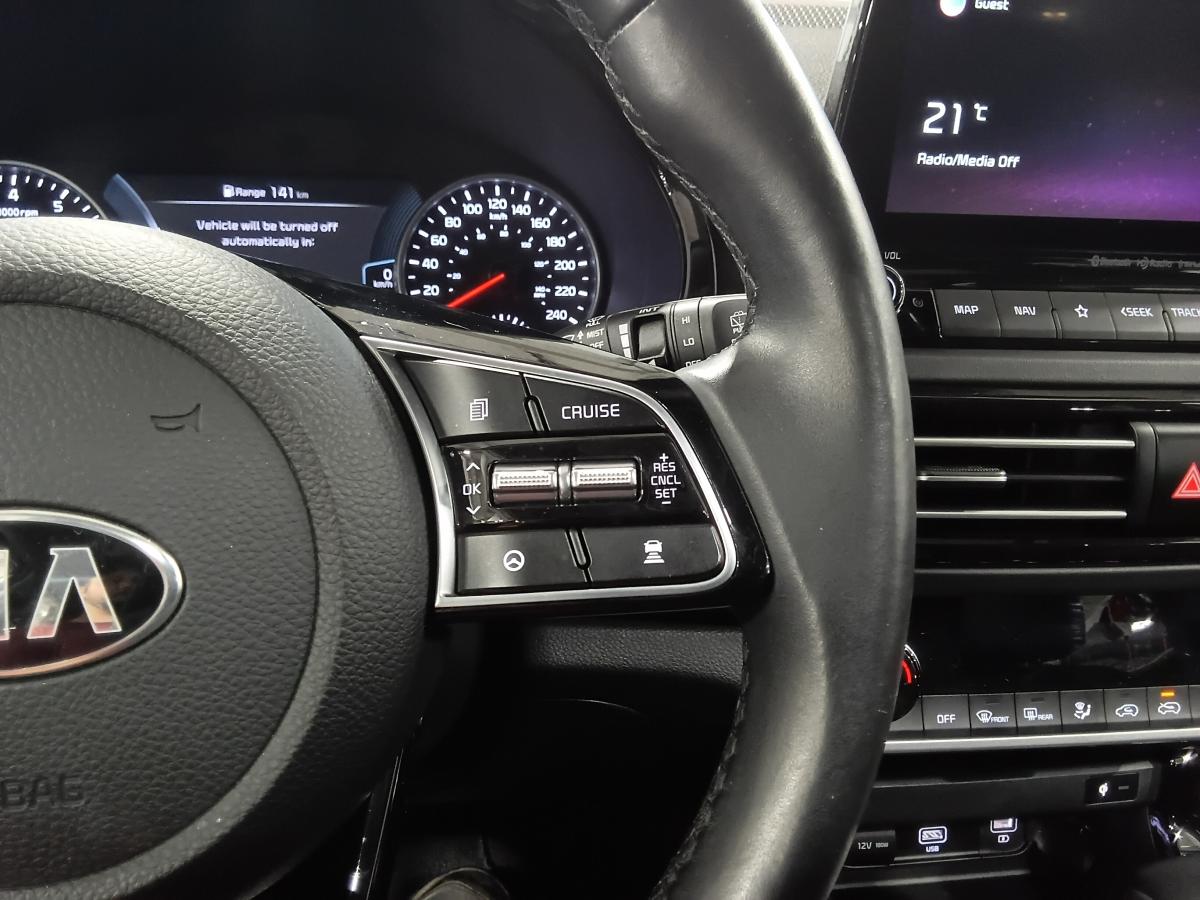 2021 Kia Seltos - Image 25