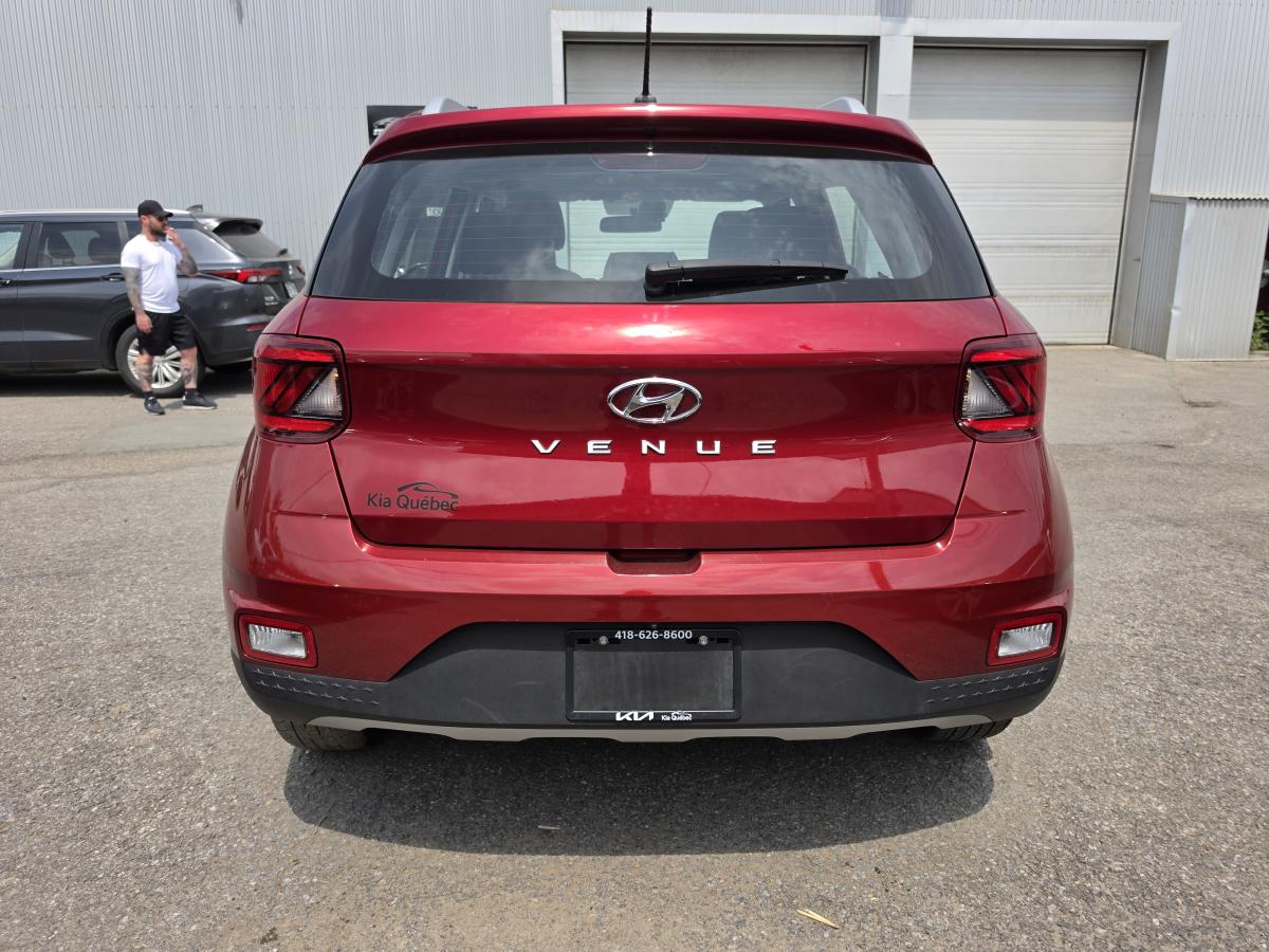 2024 Hyundai Venue - Image 2
