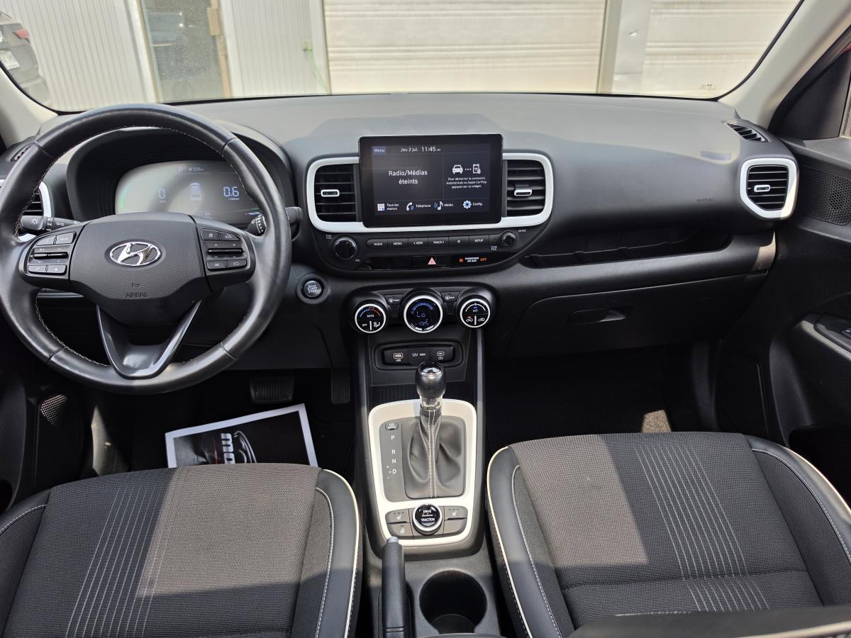 2024 Hyundai Venue - Image 14