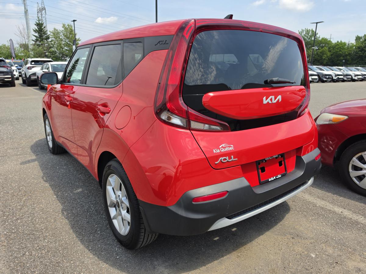 2022 Kia Soul - Image 3
