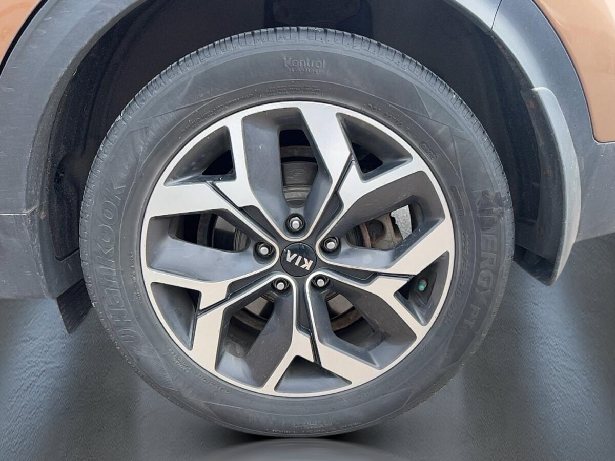 2020 Kia Sportage - Image 6