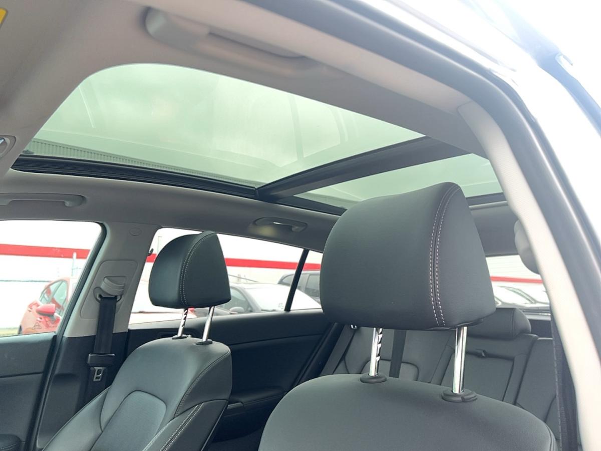 2020 Kia Sportage - Image 24