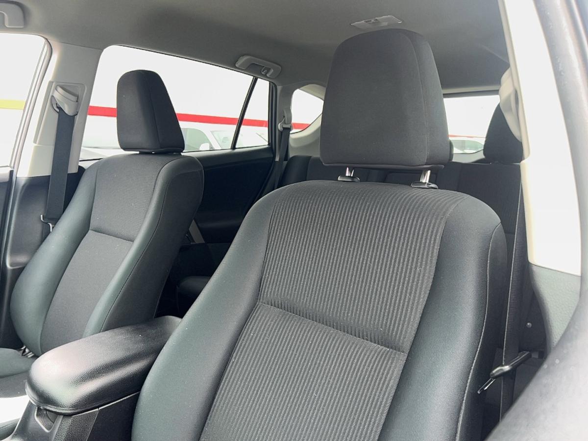2016 Toyota RAV4 - Image 25
