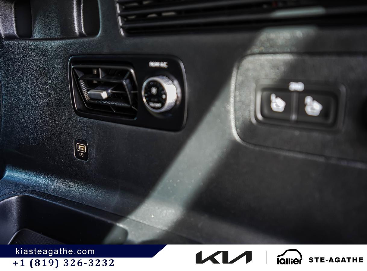 2023 Kia Sorento PHEV - Image 11