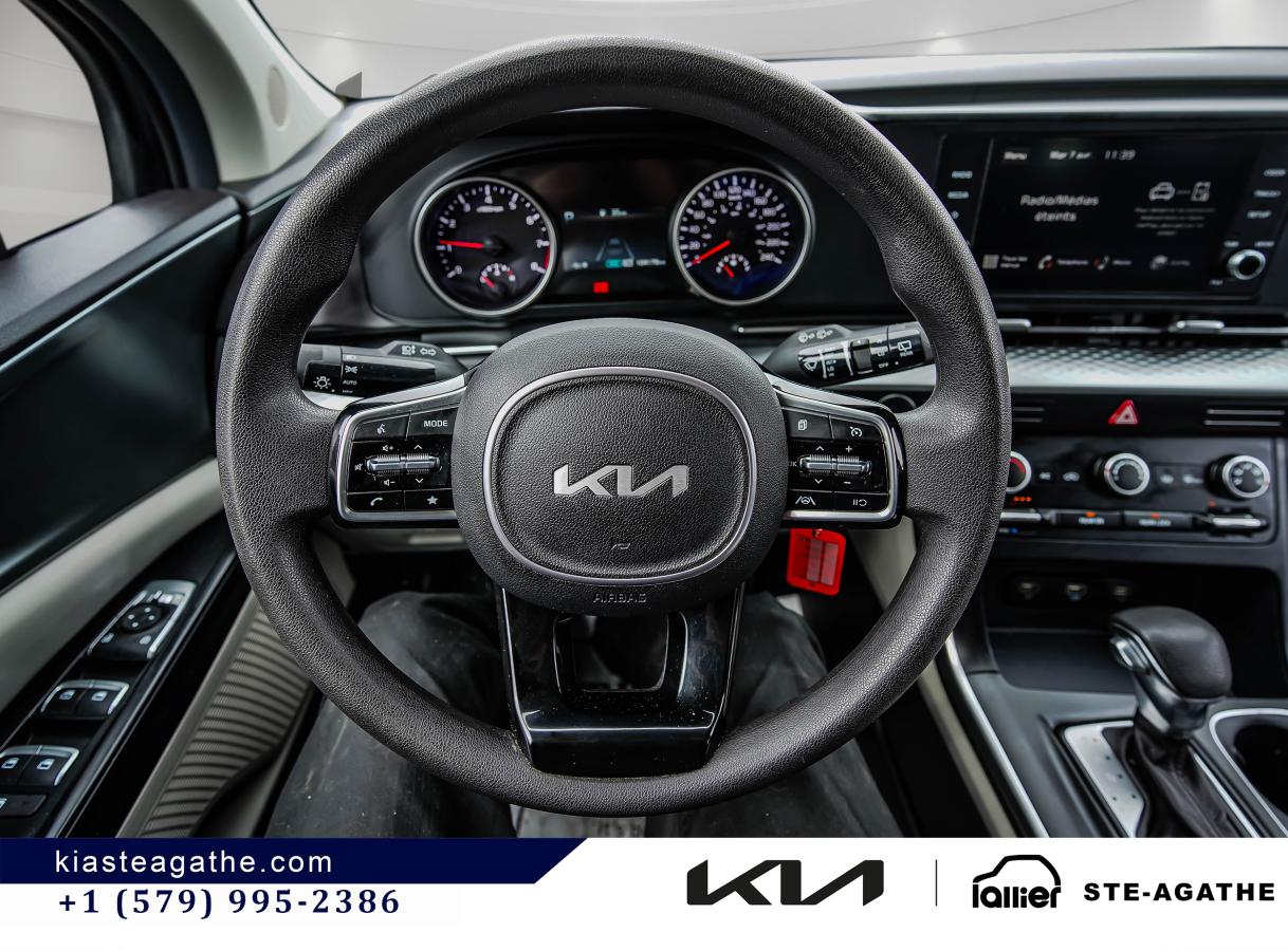 2023 Kia Carnival - Image 12