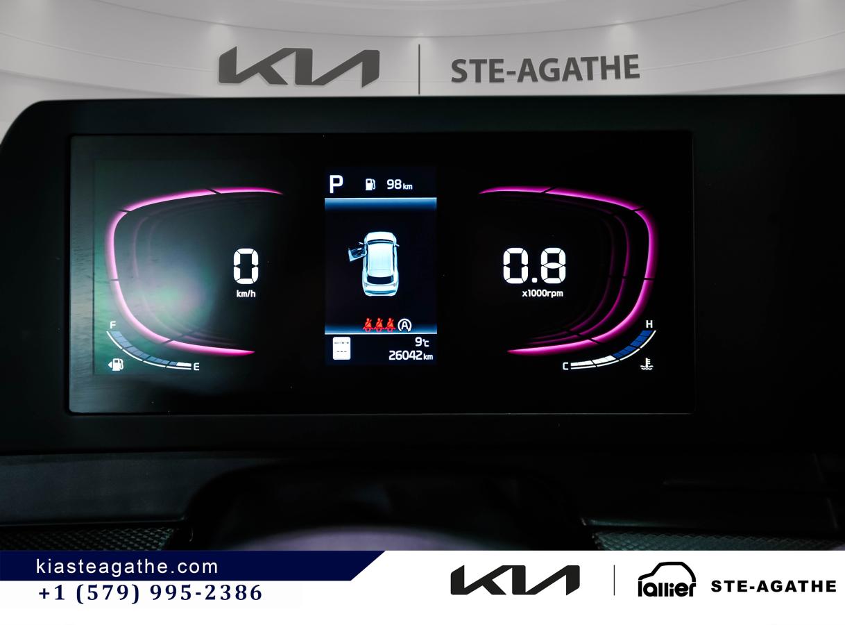 2025 Kia Sportage - Image 10