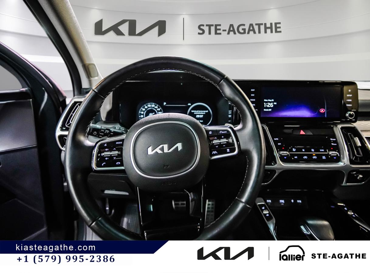 2022 Kia Sorento - Image 11