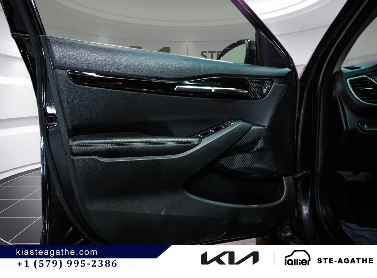 2022 Kia Seltos - Image 12