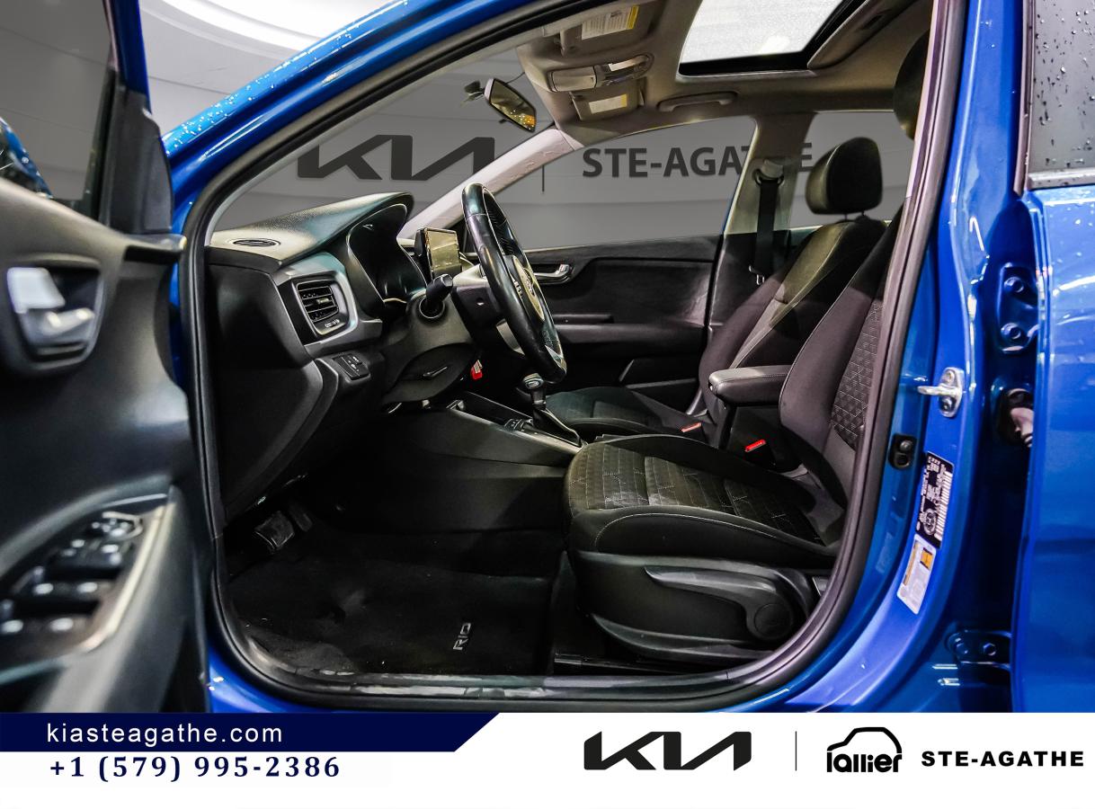 2021 Kia Rio5 - Image 11