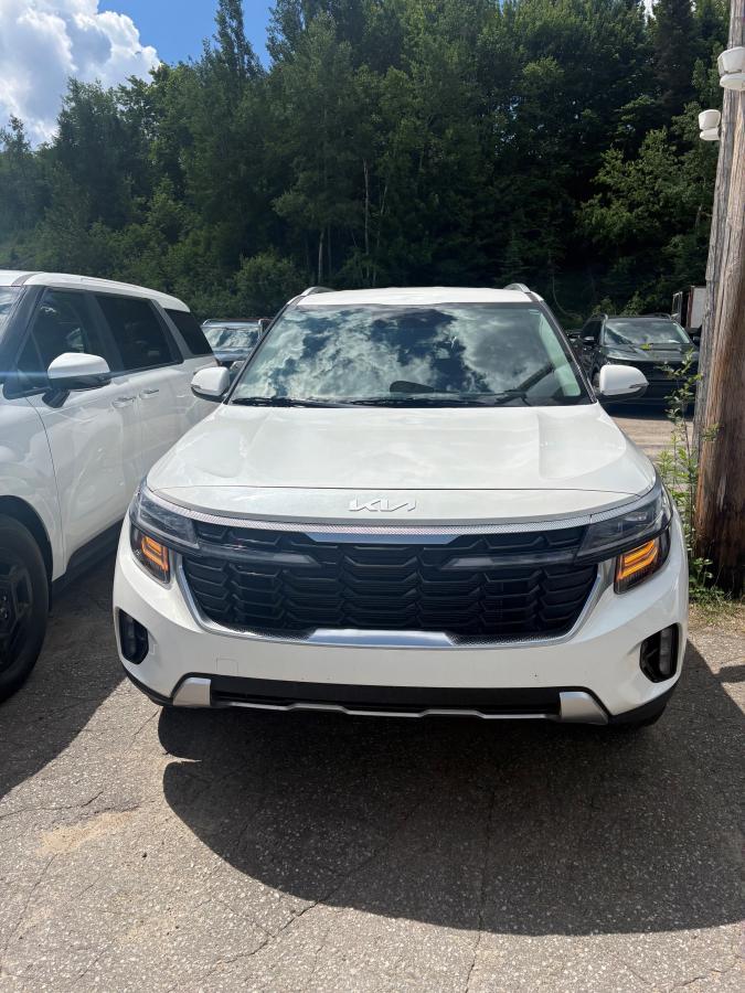 2024 Kia Seltos - Image 4