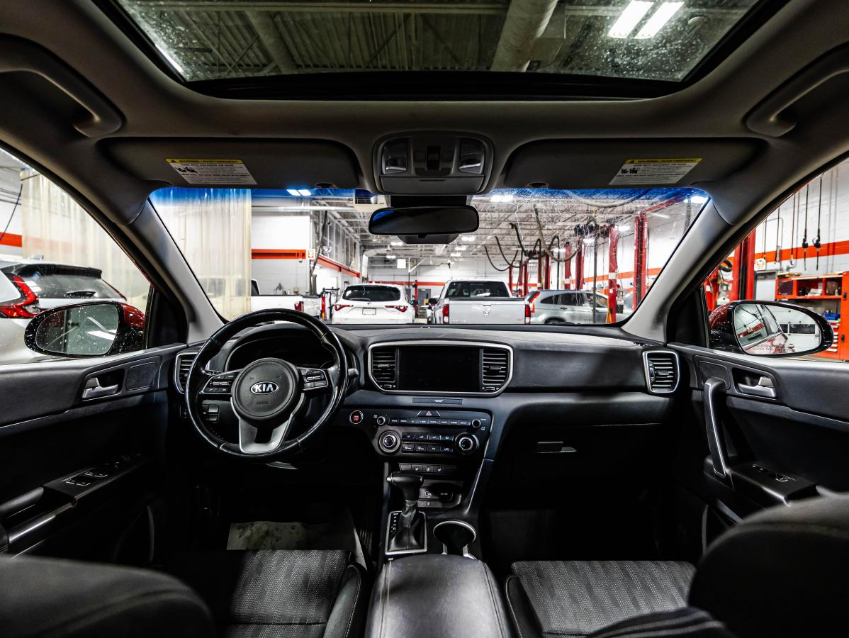 2022 Kia Sportage - Image 13