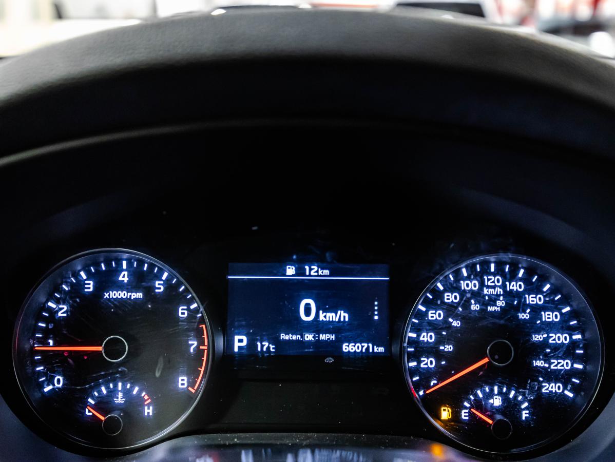 2022 Kia Sportage - Image 22