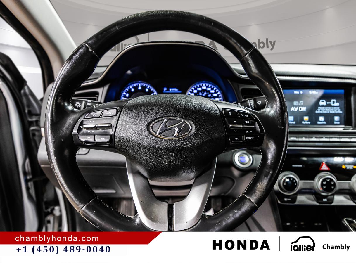 2020 Hyundai Elantra - Image 20