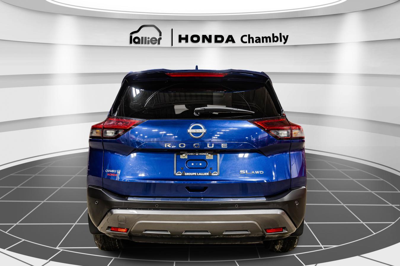 2022 Nissan Rogue - Image 6