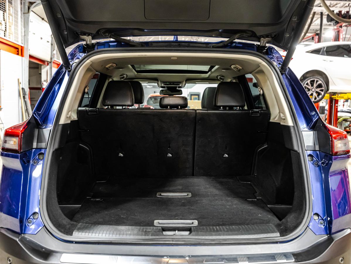 2022 Nissan Rogue - Image 17