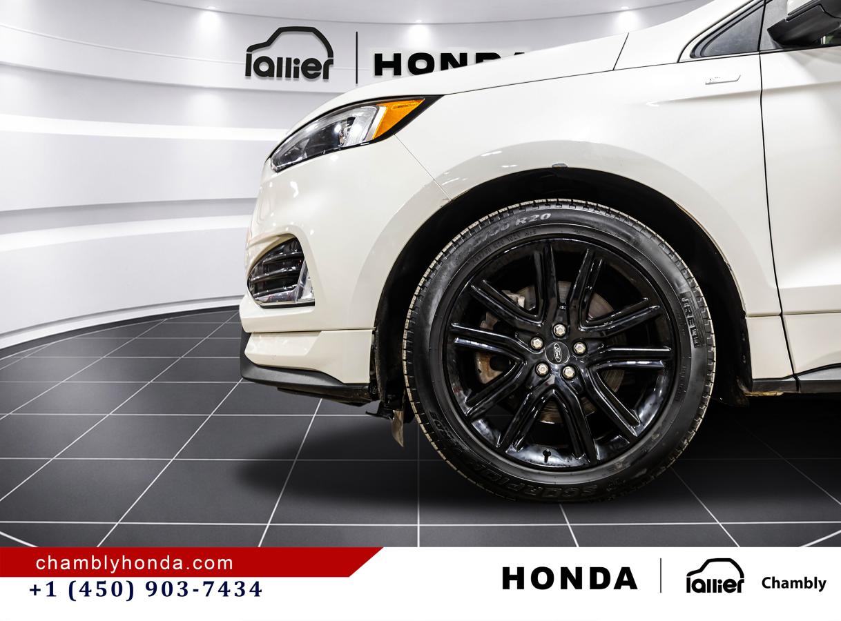 2022 Ford Edge - Image 10