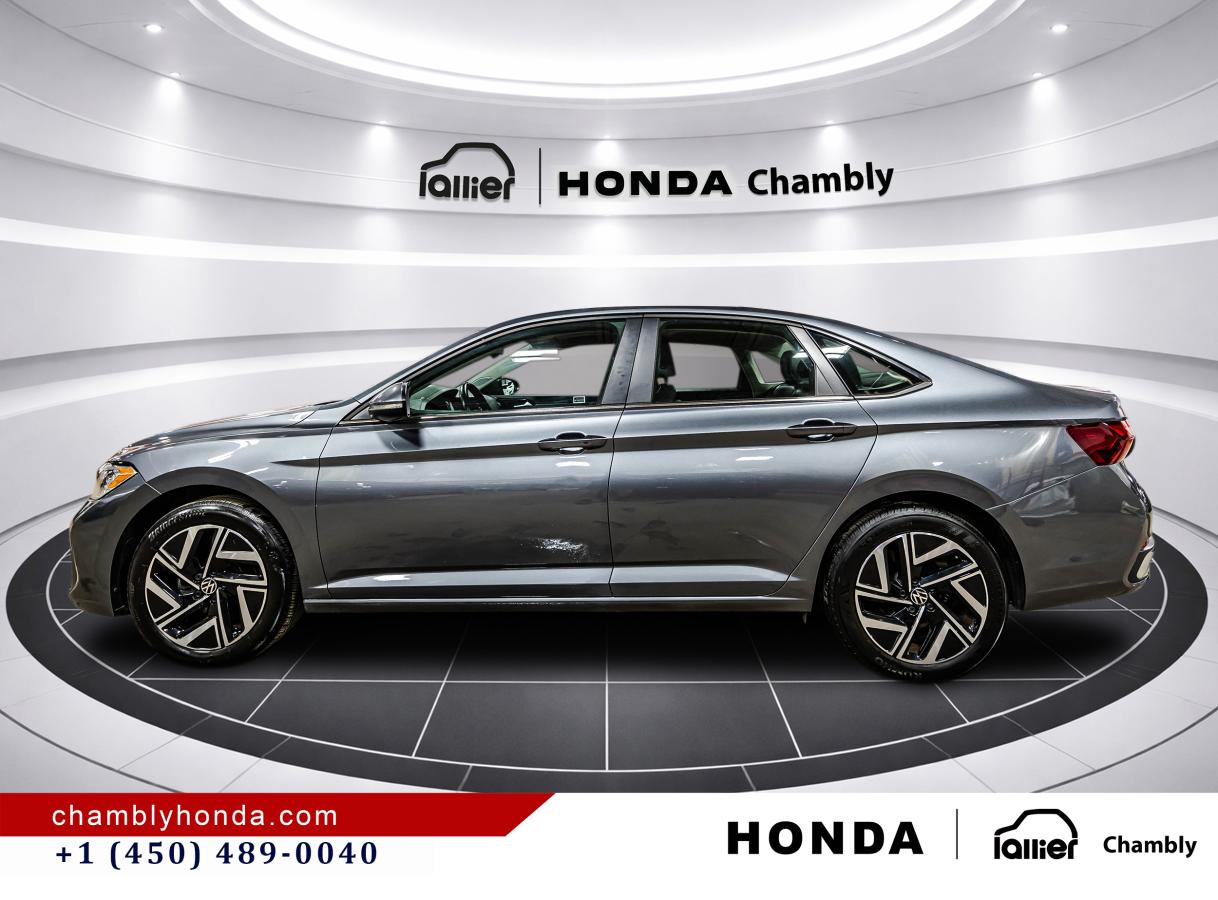 2023 Volkswagen Jetta - Image 4