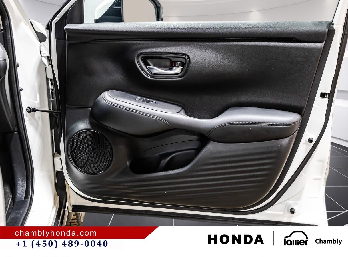 2023 Honda HR-V - Image 16