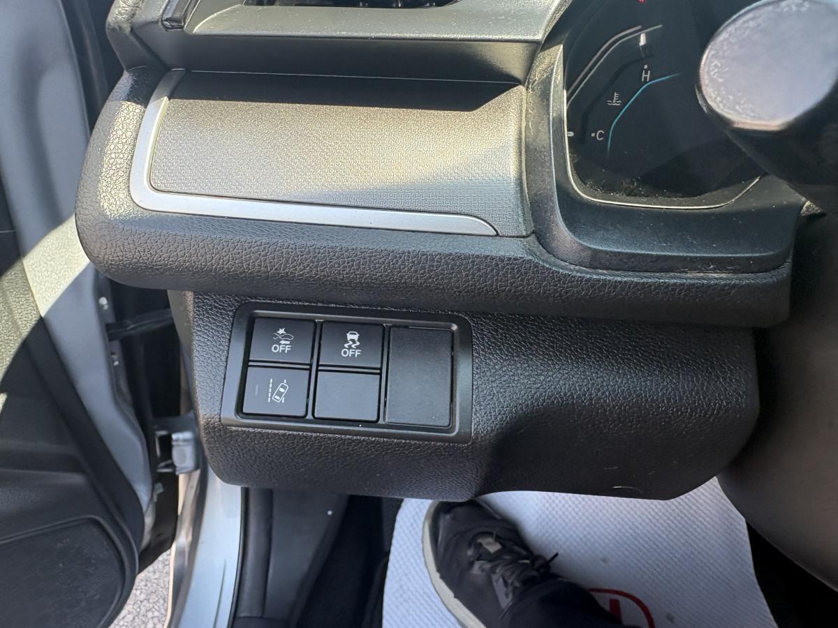 2019 Honda Civic - Image 9