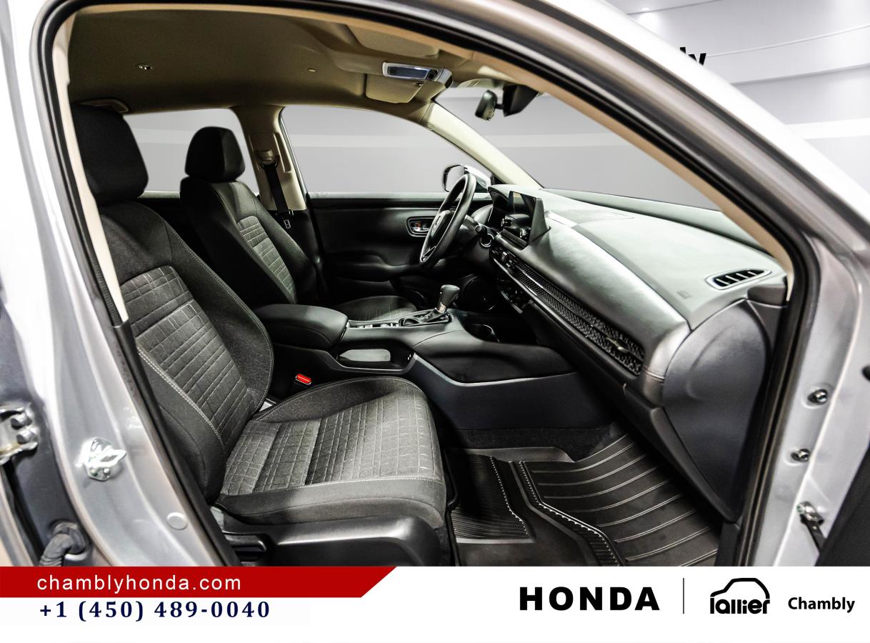 2025 Honda HR-V - Image 17