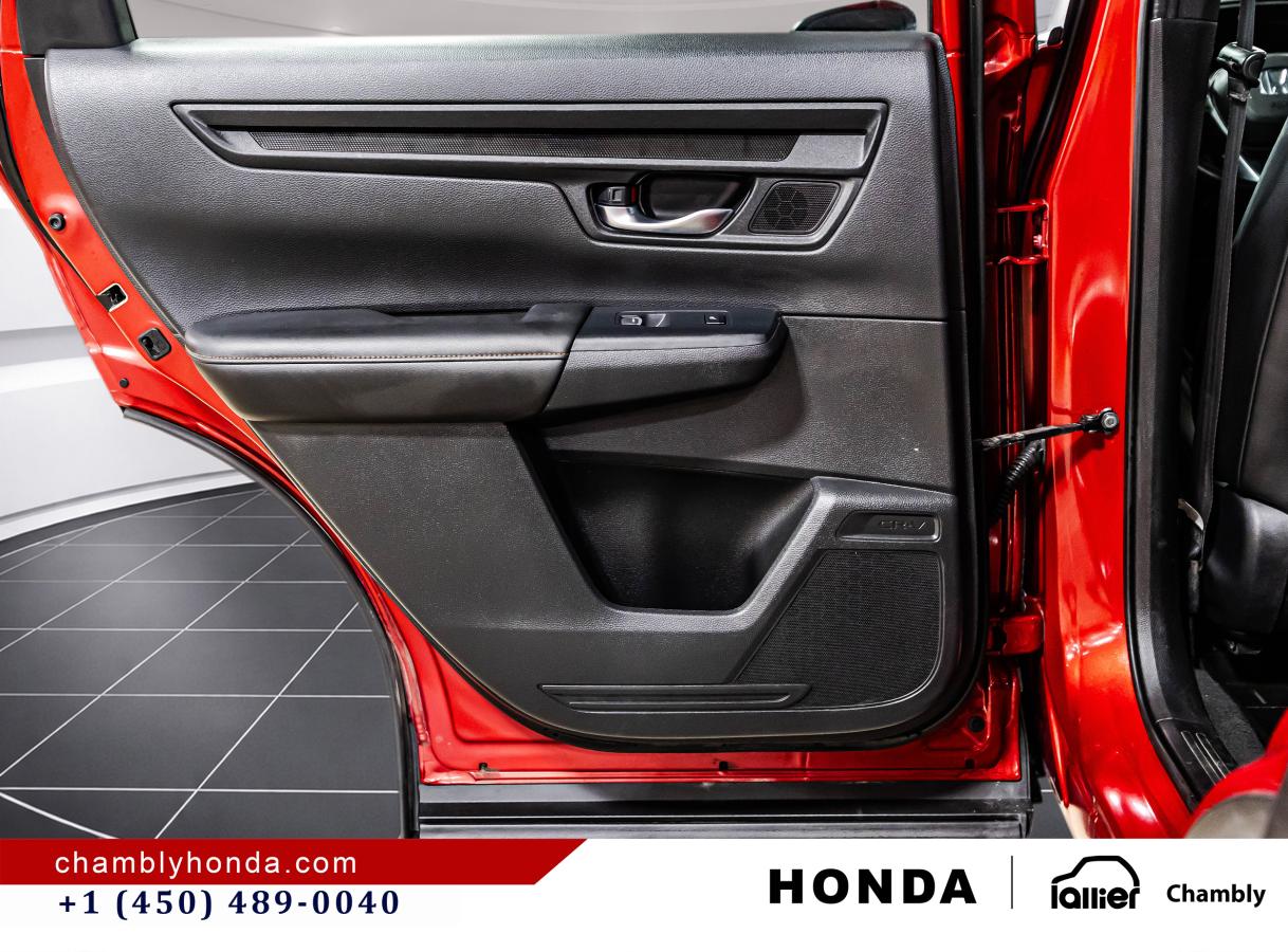 2025 Honda CR-V - Image 13