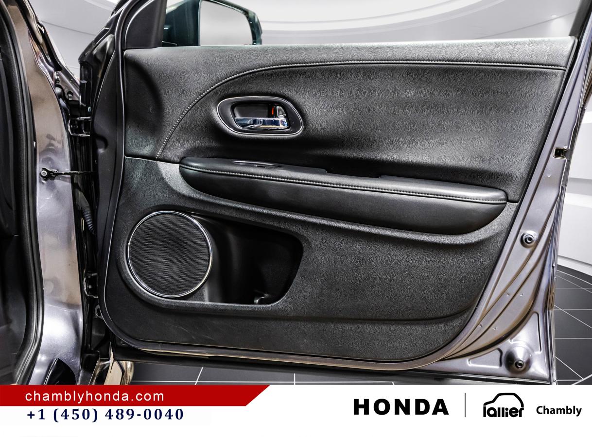 2022 Honda HR-V - Image 17