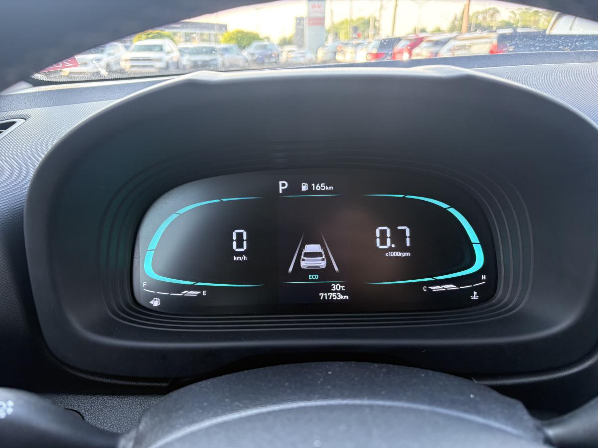 2023 Hyundai Venue - Image 8