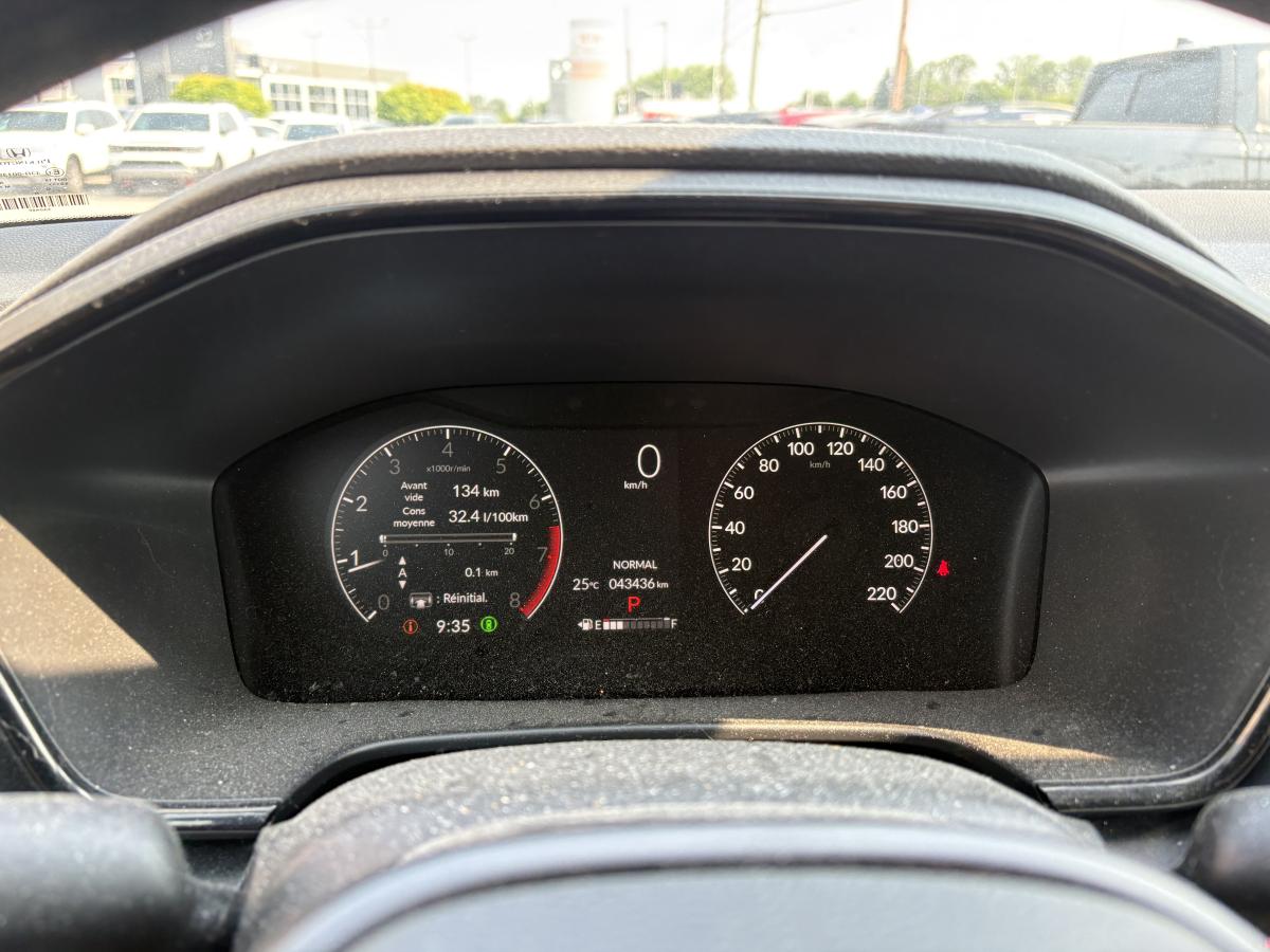 2025 Honda CR-V - Image 7