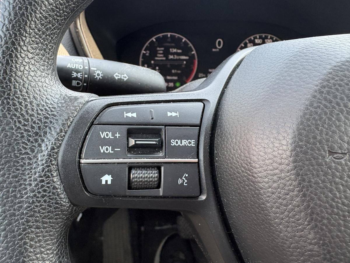2025 Honda CR-V - Image 9