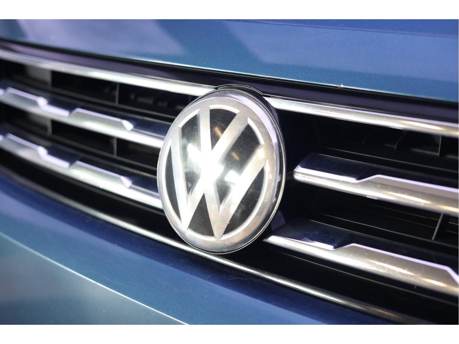 2018 Volkswagen Tiguan - Image 4
