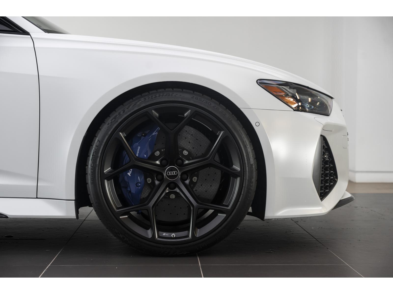 2025 Audi RS 6 Avant - Image 6