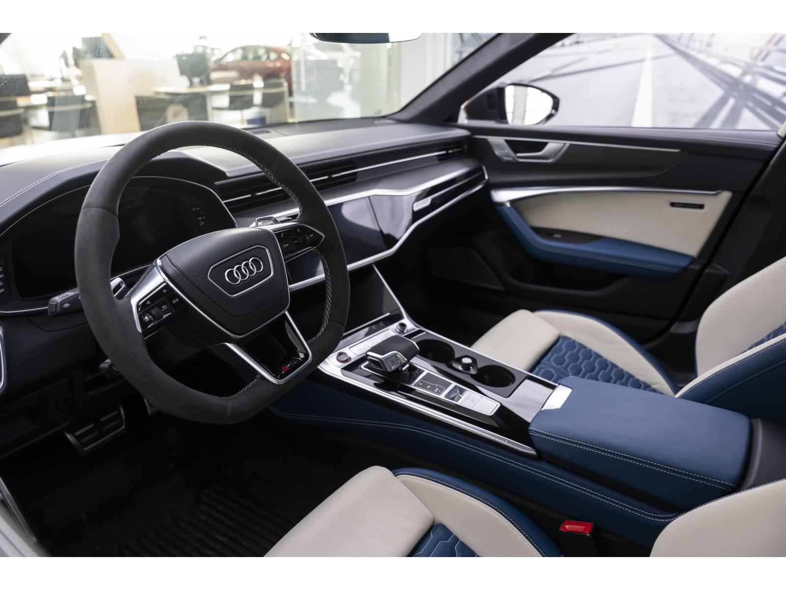 2025 Audi RS 6 Avant - Image 23