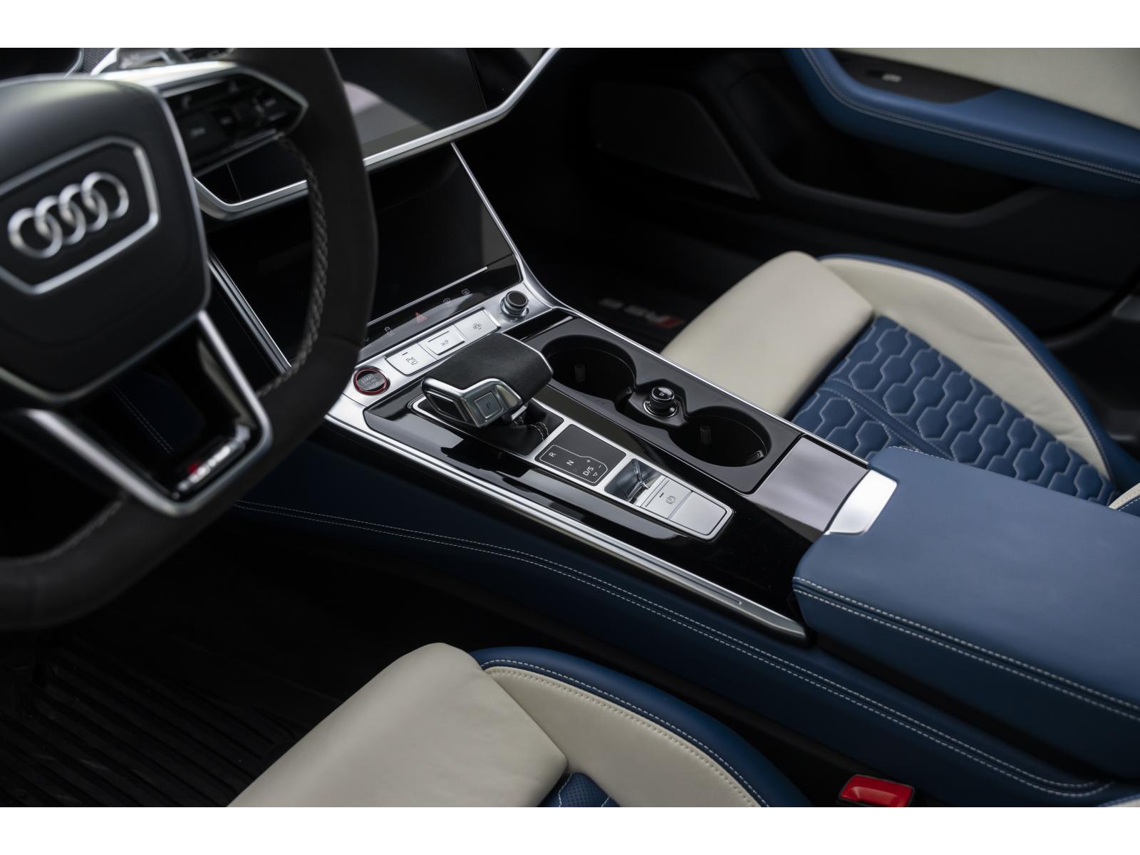 2025 Audi RS 6 Avant - Image 26