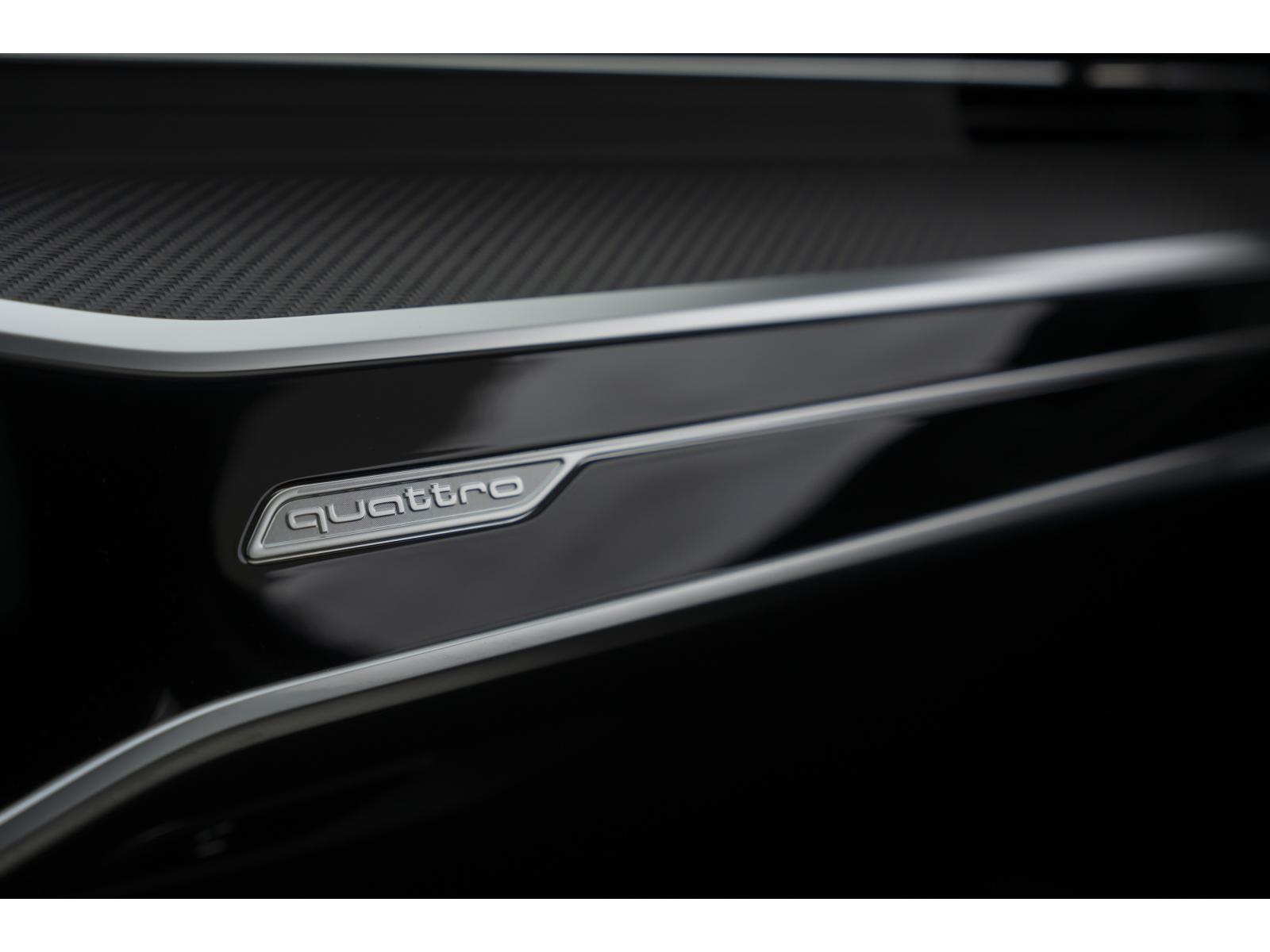 2025 Audi RS 6 Avant - Image 31