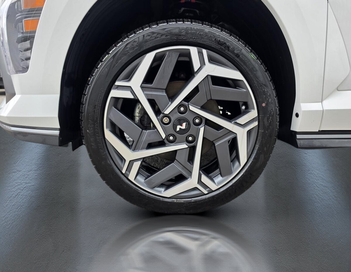 2024 Hyundai Kona - Image 12