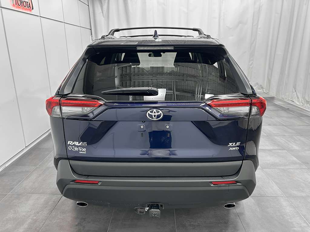 2023 Toyota Rav4 - Image 4