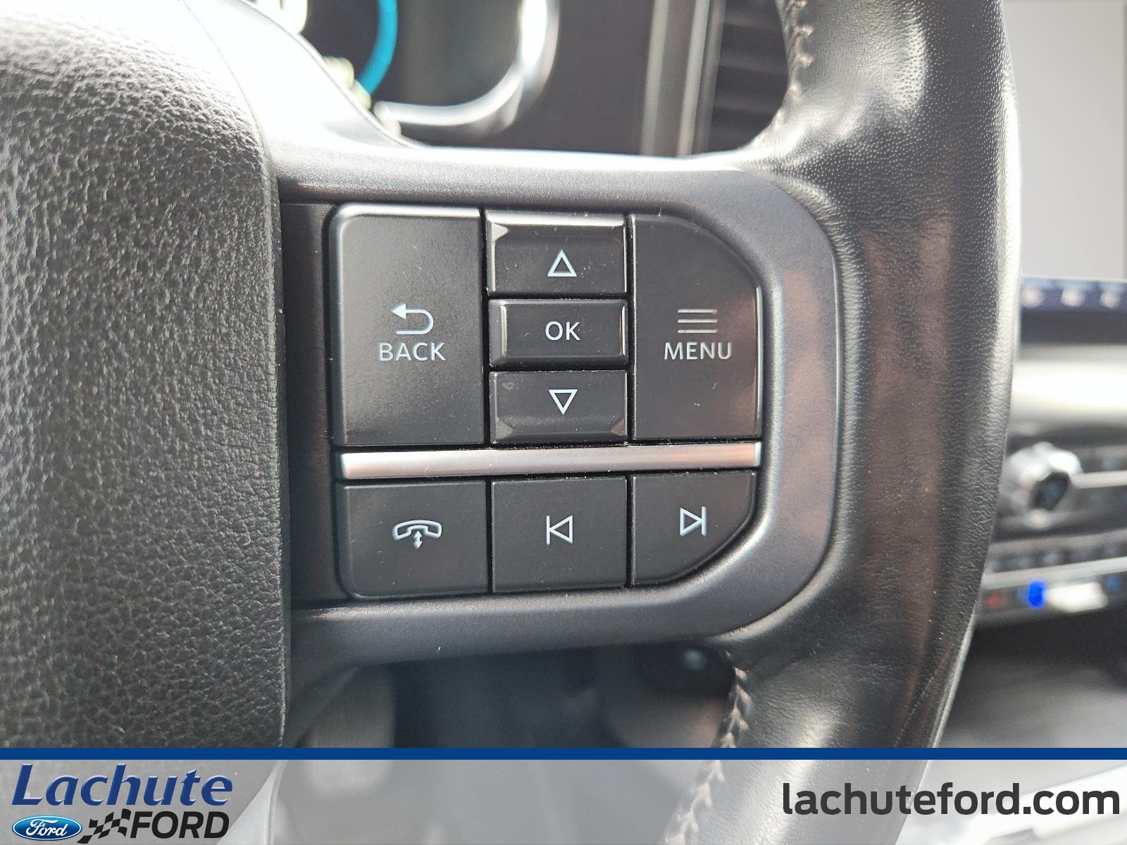 2023 Ford F-150 - Image 23