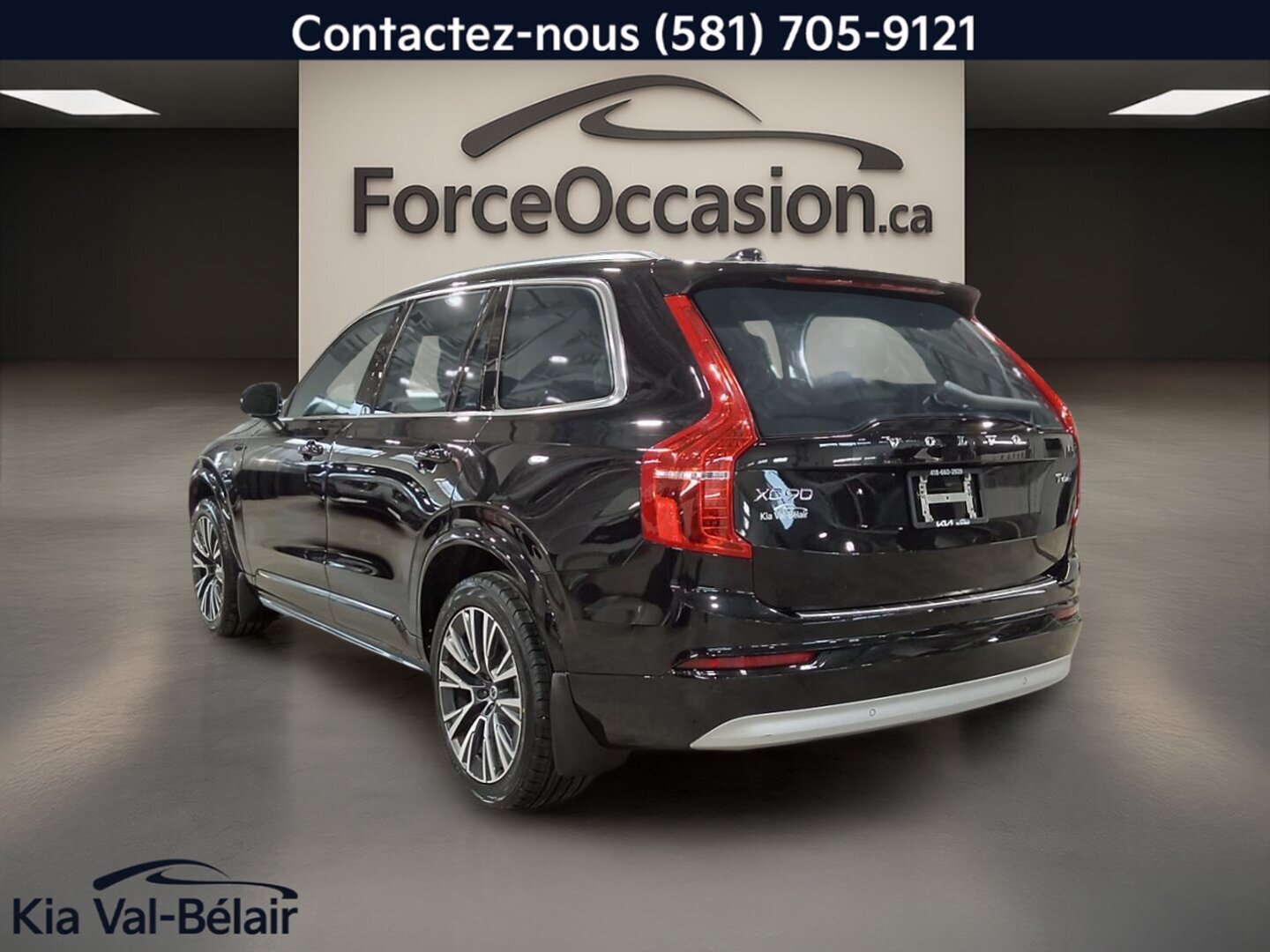 2022 Volvo XC90 - Image 13