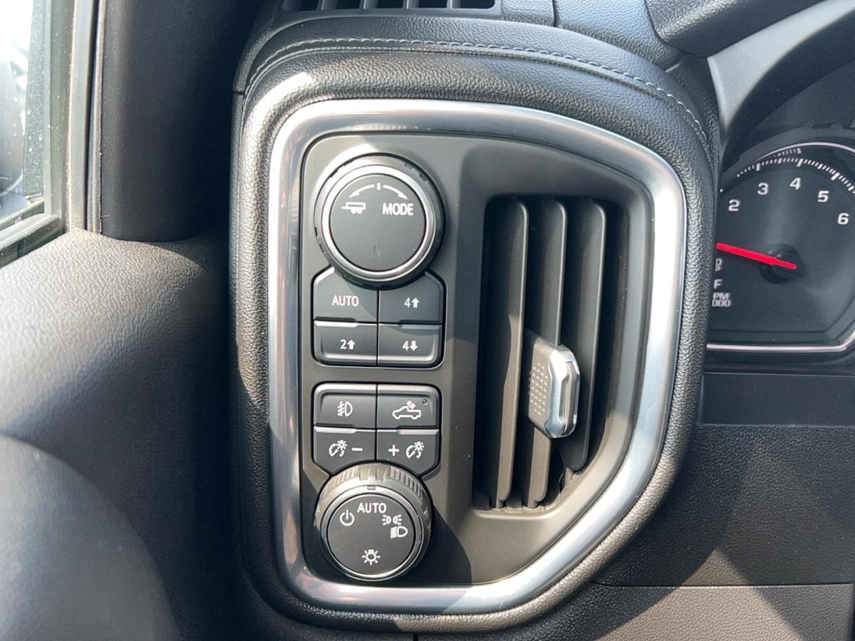 2021 Chevrolet Silverado 1500 - Image 25
